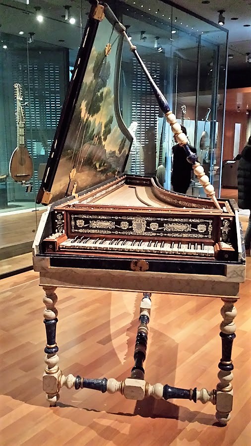 20160209_145245_Place de la Fontaine aux Lions