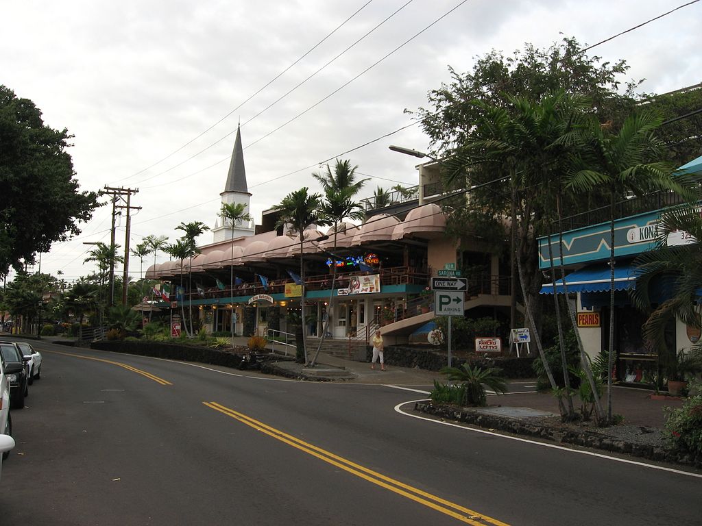 Ali'i_Drive,_Kailua-Kona,_Hawaii_(4548895483)