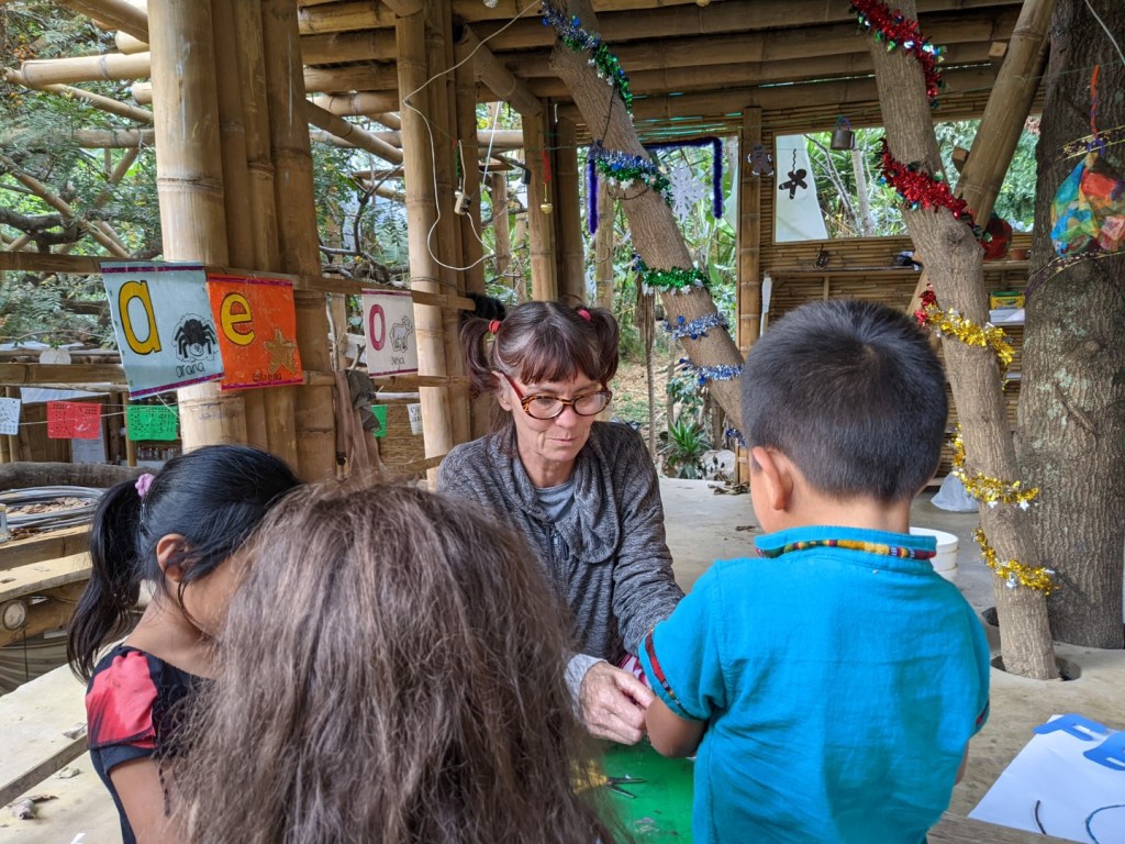 Volunteering teaching English in Guatemala