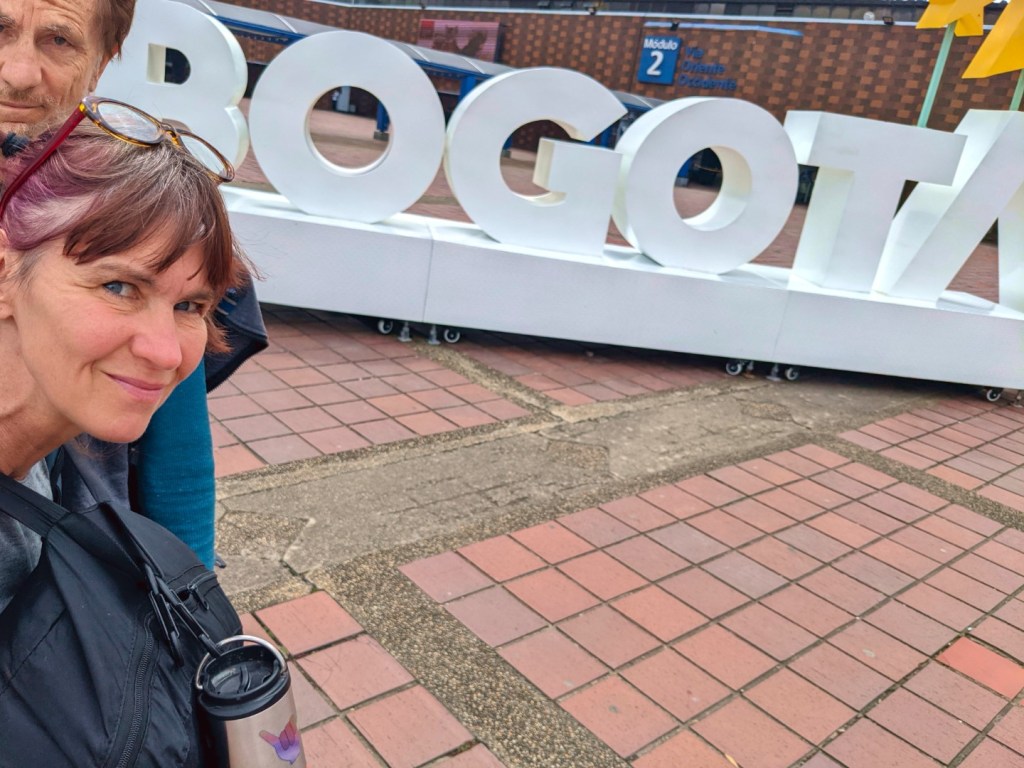 “Twenty Minutes”; and No Bathrooms on the Bus – Getting from Ecuador to&nbsp;Colombia