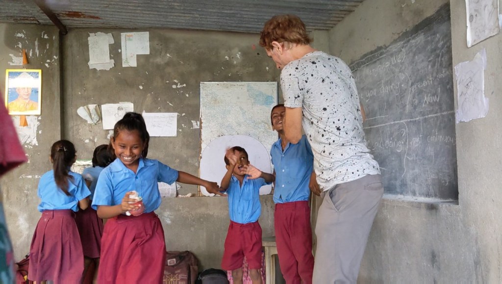 WorkAway volunteers teaching drama to students in Bodh Gaya, India