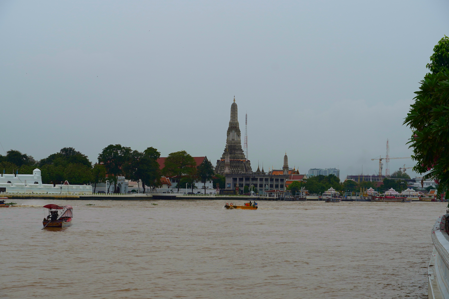 scenic architecture along the canal in Bangkok