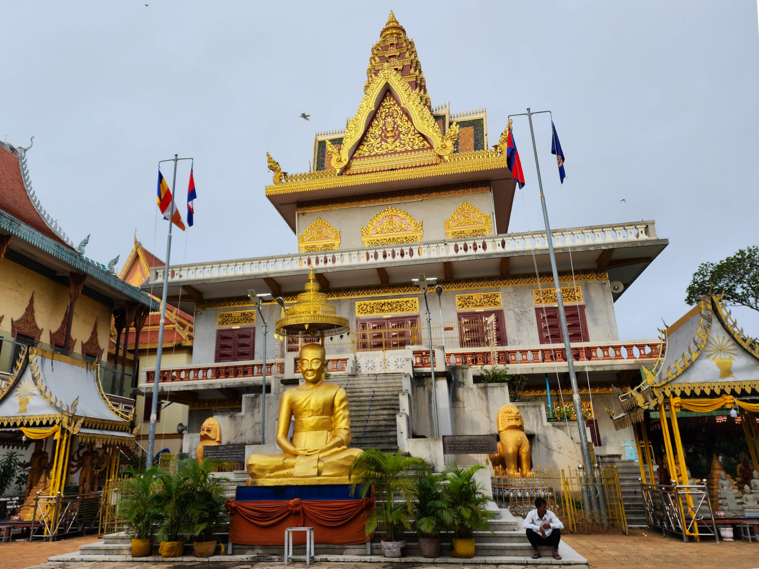 Wat Ounalom Monastery