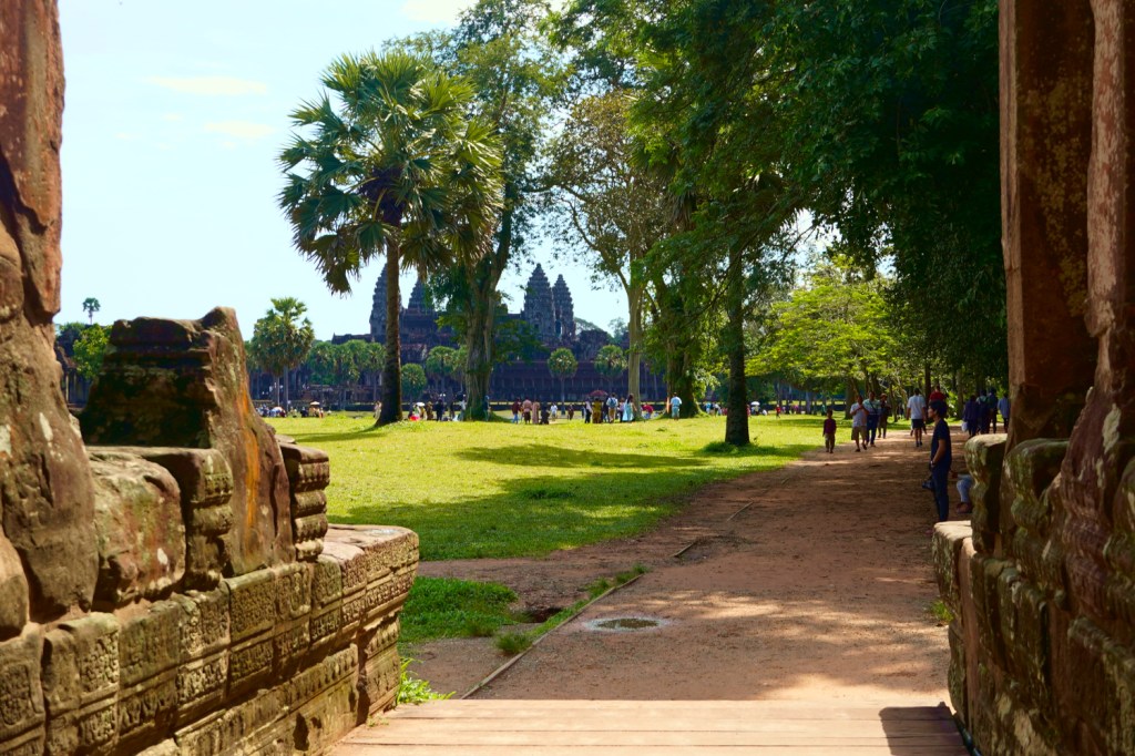 Secrets of Angkor Wat: Unveiling the Mysteries of the Ancient Khmer&nbsp;Empire