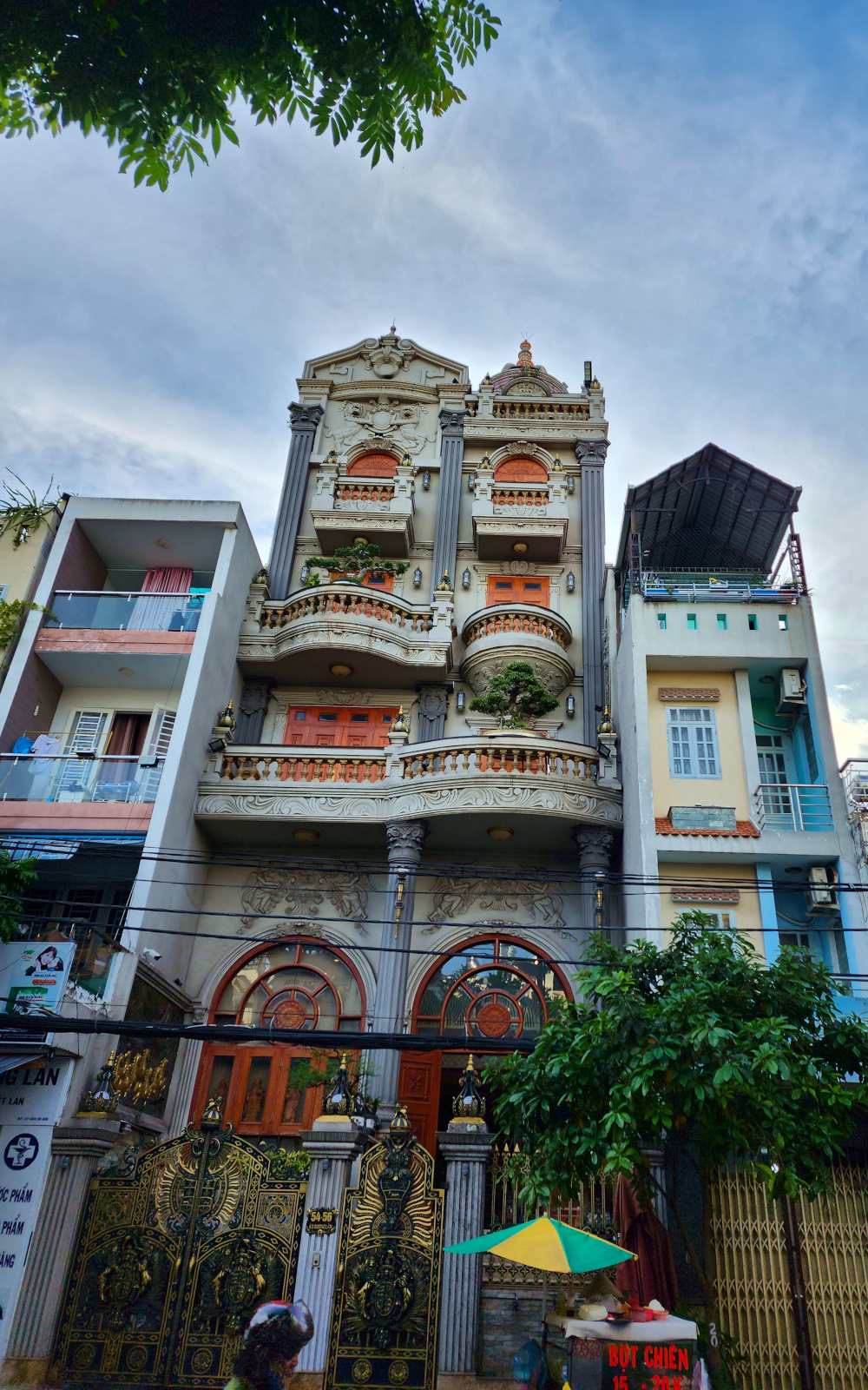 buildings in Ho Chi Minh