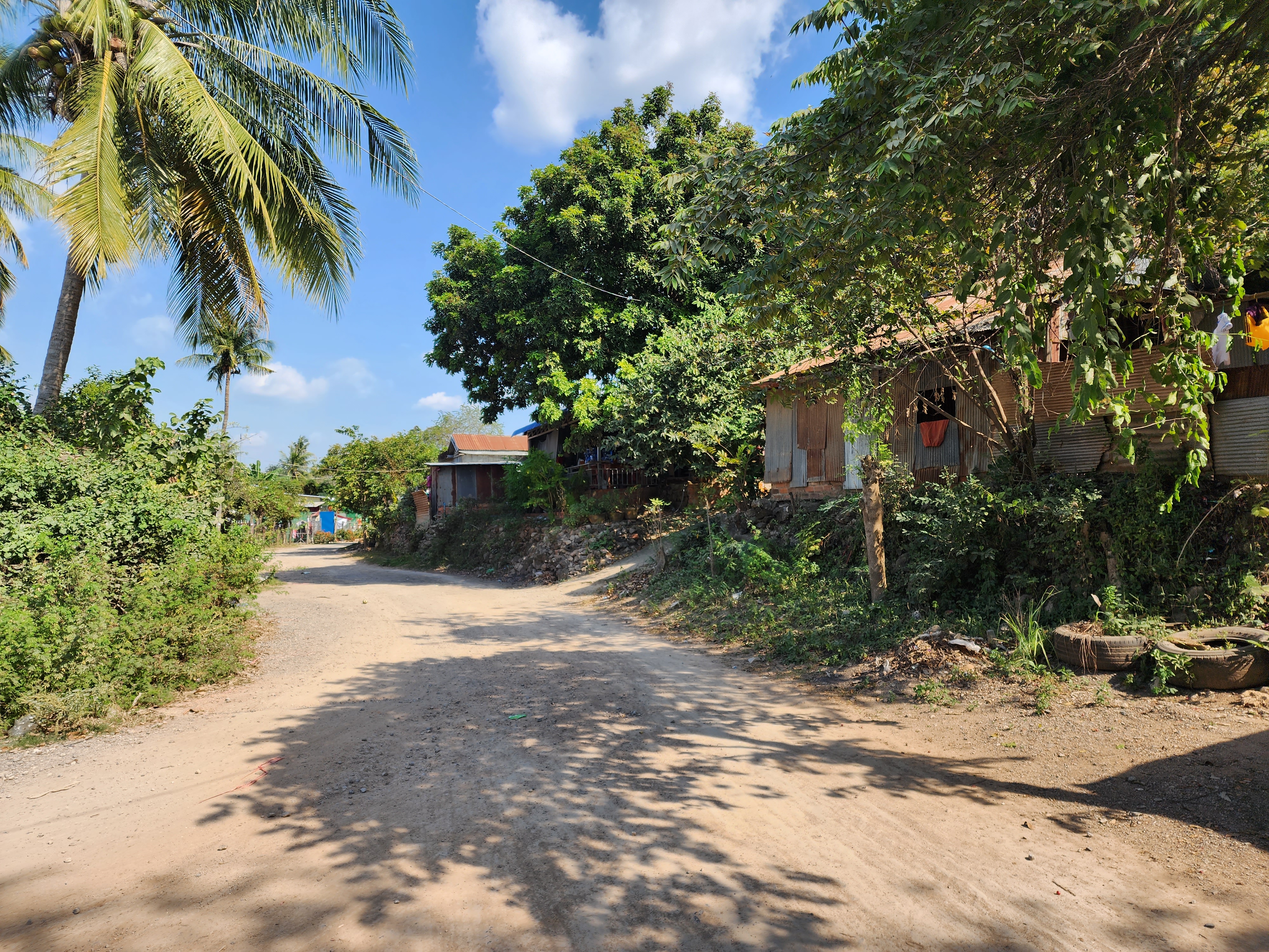 Phnom Sampov, Cambodia
