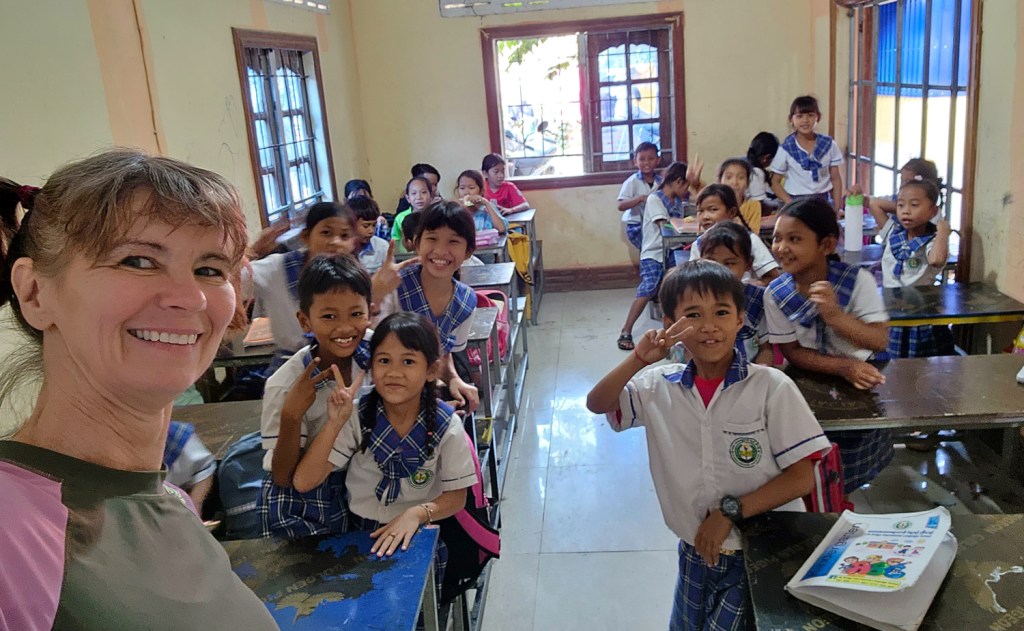students in classroom in Phnom Sampov