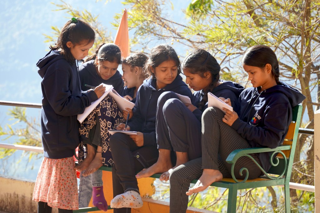 “Do Re Mi” in Dabral: Our Winter Camp Adventure in the Himalayan&nbsp;Foothills